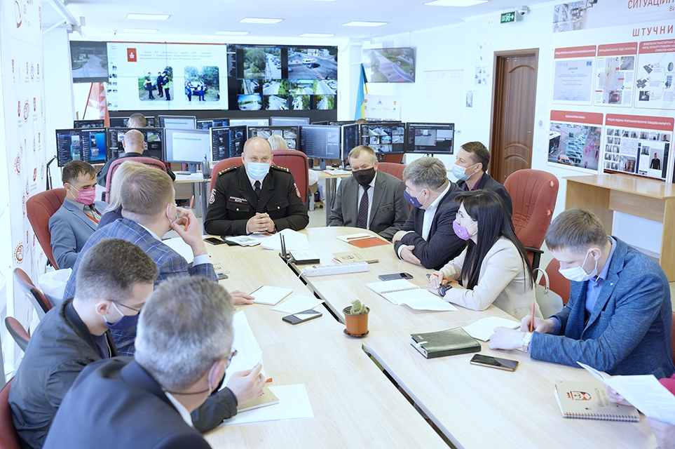 До Вінниці приїхала делегація представників міської влади Маріуполя обмінюватись досвідом